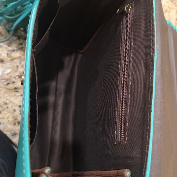 NWT  Teal Leather Fringe Cowhide Crossbody Bag with Turquoise Accent - Picture 7 of 14